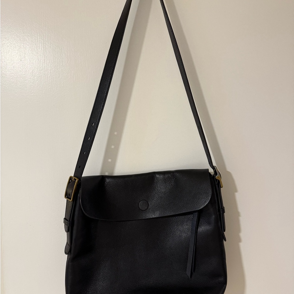 Fossil Black Leather Shoulder Bag